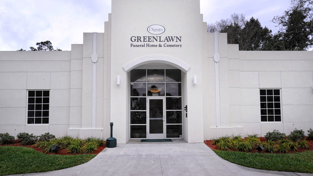 Funeral Services at Hardage – Giddens Greenlawn Funeral Home and Cemetery in Jacksonville, Florida | FuneralHomes.fyi Hardage – Giddens Greenlawn Funeral Home and Cemetery Jacksonville Florida