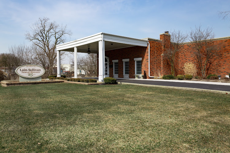 Funeral Services at Lain-Sullivan Funeral Directors in Park Forest, Illinois | FuneralHomes.fyi Lain-Sullivan Funeral Directors Park Forest Illinois