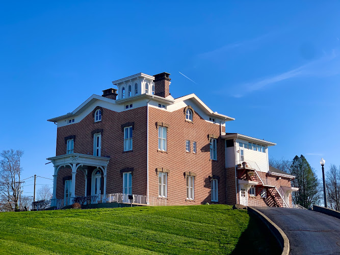 Snyder Funeral Homes, Dowds Chapel Mt Vernon Ohio