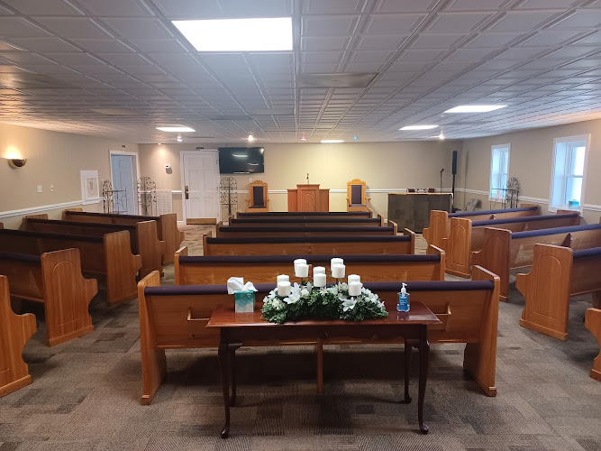 Funeral Services at Mc Neil Funeral Homes in Sneedville, Tennessee | FuneralHomes.fyi Mc Neil Funeral Homes Sneedville Tennessee