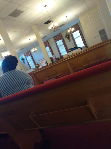 Funeral Services at Eastside Funeral Home in Birmingham, Alabama | FuneralHomes.fyi Eastside Funeral Home Birmingham Alabama