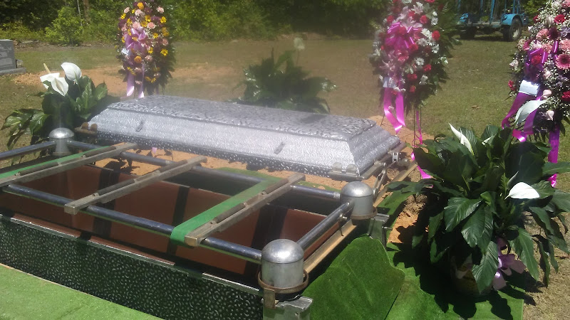 Funeral Services at Birmingham Wilbert in Birmingham, Alabama | FuneralHomes.fyi Birmingham Wilbert Birmingham Alabama