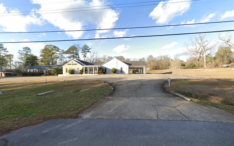 Funeral Services at Cope-Keahey Funeral Home in Evergreen, Alabama | FuneralHomes.fyi Cope-Keahey Funeral Home Evergreen Alabama