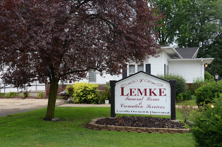 Funeral Services at Lemke Funeral Home in Clinton, Iowa | FuneralHomes.fyi Lemke Funeral Home Clinton Iowa