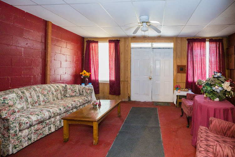 Funeral Services at Taylor Kimbrough Funeral Home in Joiner, Arkansas | FuneralHomes.fyi Taylor Kimbrough Funeral Home Joiner Arkansas