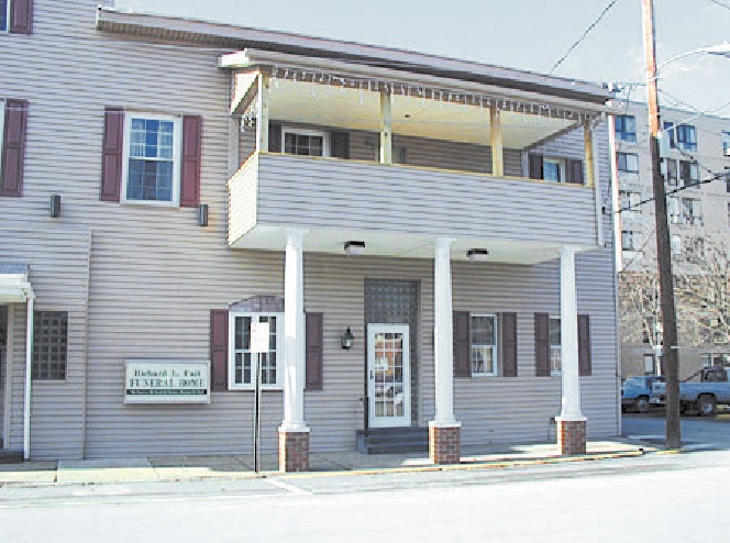 Funeral Services at Fait – d’Argy Funeral Home in Punxsutawney, Pennsylvania | FuneralHomes.fyi Fait – d’Argy Funeral Home Punxsutawney Pennsylvania