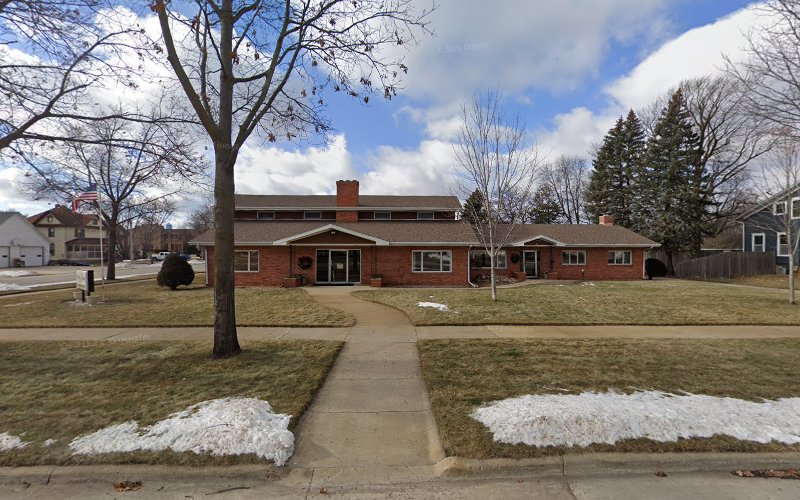 Funeral Services at Henry-Olson Funeral Home in Estherville, Iowa | FuneralHomes.fyi Henry-Olson Funeral Home Estherville Iowa