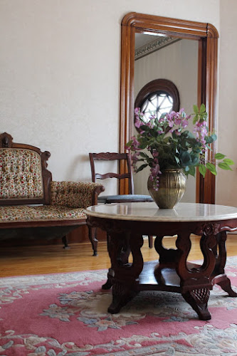 Funeral Services at Ratell Funeral Home in Springfield, Massachusetts | FuneralHomes.fyi Ratell Funeral Home Springfield Massachusetts