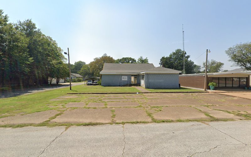 Funeral Services at Lewis Brothers Mortuary in Newport, Arkansas | FuneralHomes.fyi Lewis Brothers Mortuary Newport Arkansas