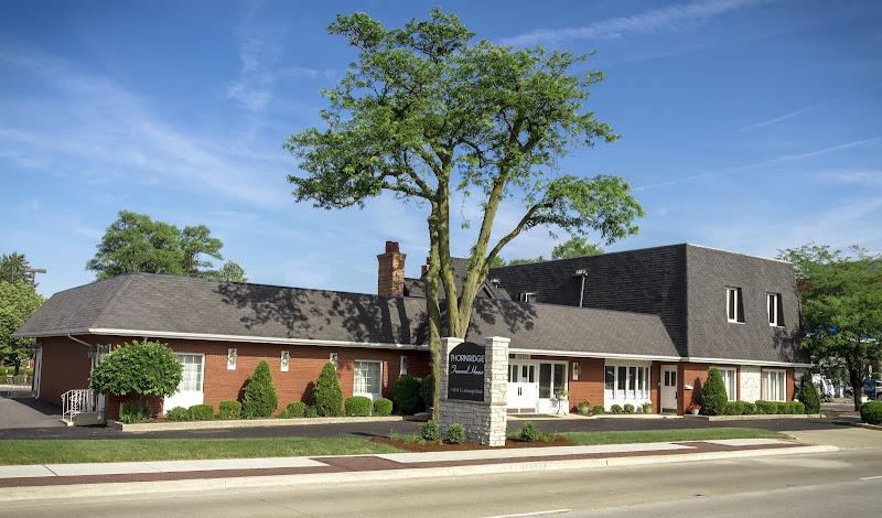 Funeral Services at Thornridge Funeral Home in Orland Park, Illinois | FuneralHomes.fyi Thornridge Funeral Home Orland Park Illinois