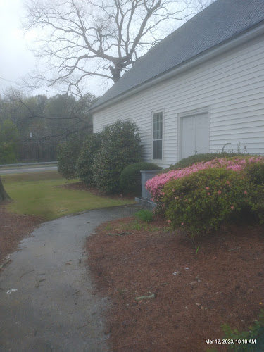 Funeral Services at Sweetwater Memorial Chapel in Lawrenceville, Georgia | FuneralHomes.fyi Sweetwater Memorial Chapel Lawrenceville Georgia