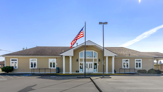 Funeral Services at Schaefer-Shipman Funeral Home in Marysville, Washington | FuneralHomes.fyi Schaefer-Shipman Funeral Home Marysville Washington