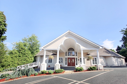 Funeral Services at Wanamaker & Carlough Funeral Home in Suffern, New York | FuneralHomes.fyi Wanamaker & Carlough Funeral Home Suffern New York