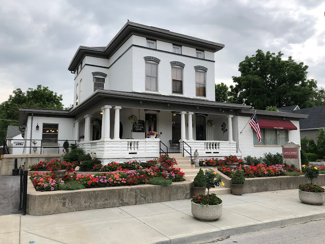 Funeral Services at Lauck & Veldhof Funeral & Cremation Services in Indianapolis, Indiana | FuneralHomes.fyi Lauck & Veldhof Funeral & Cremation Services Indianapolis Indiana
