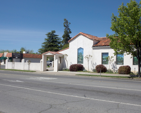 Funeral Services at Hoyt-Cole Chapel of the Flowers in Red Bluff, California | FuneralHomes.fyi Hoyt-Cole Chapel of the Flowers Red Bluff California