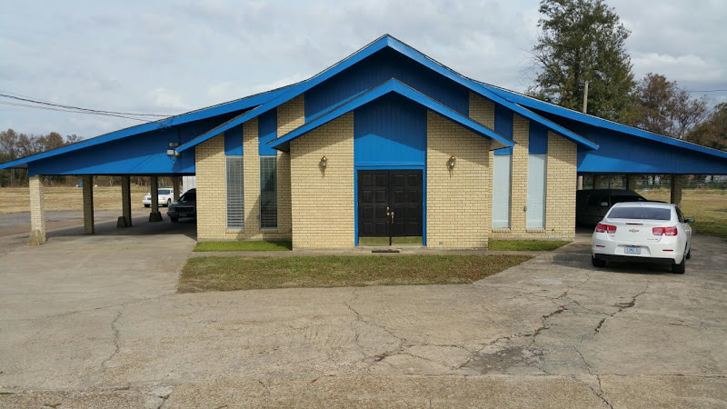 Funeral Services at Beckwith Golden Gate in Tallulah, Louisiana | FuneralHomes.fyi Beckwith Golden Gate Tallulah Louisiana