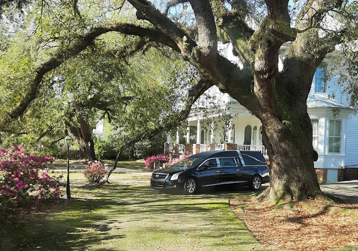 Funeral Services at Bryant Funeral Home Inc in St George, South Carolina | FuneralHomes.fyi Bryant Funeral Home Inc St George South Carolina