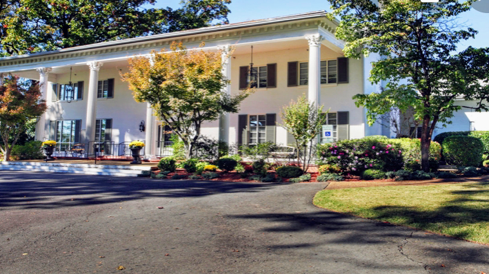 Gross Funeral Home & Cremation Centre Hot Springs Arkansas