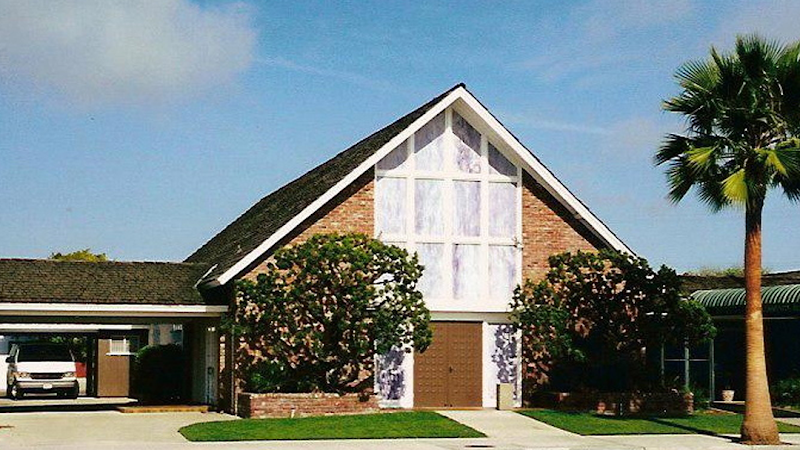 Funeral Services at Community Mortuary in Chula Vista, California | FuneralHomes.fyi Community Mortuary Chula Vista California