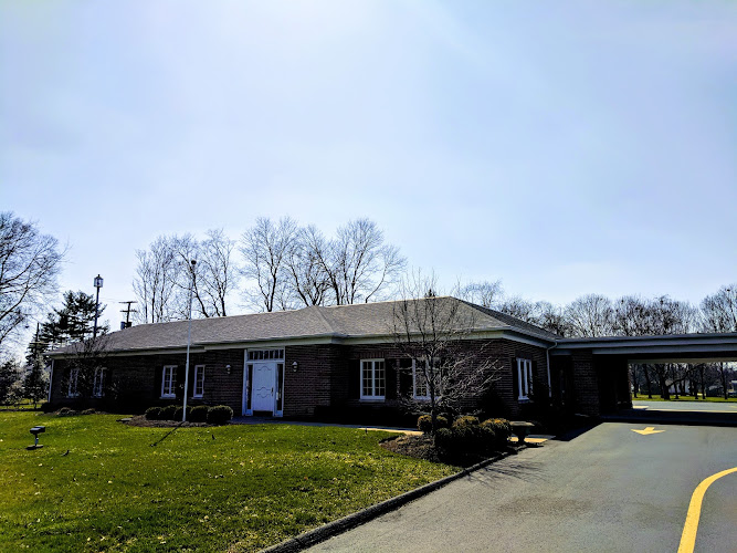 Funeral Services at Reed Egan Funeral Home in Newark, Ohio | FuneralHomes.fyi Reed Egan Funeral Home Newark Ohio