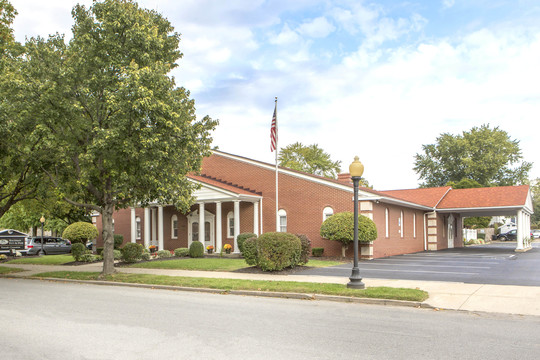 Halteman Fett & Dyer Funeral Home Lancaster Ohio