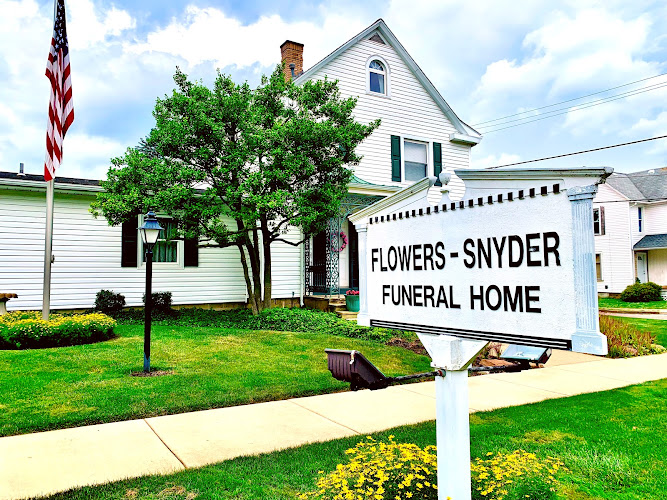 Funeral Services at Snyder Funeral Homes, Flowers Chapel in Mt Vernon, Ohio | FuneralHomes.fyi Snyder Funeral Homes, Flowers Chapel Mt Vernon Ohio