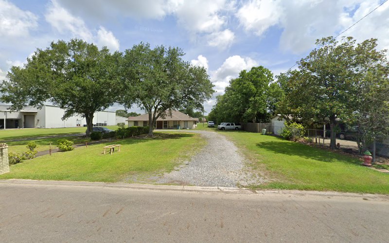 Funeral Services at Frank Brothers Funeral Home in Eunice, Louisiana | FuneralHomes.fyi Frank Brothers Funeral Home Eunice Louisiana