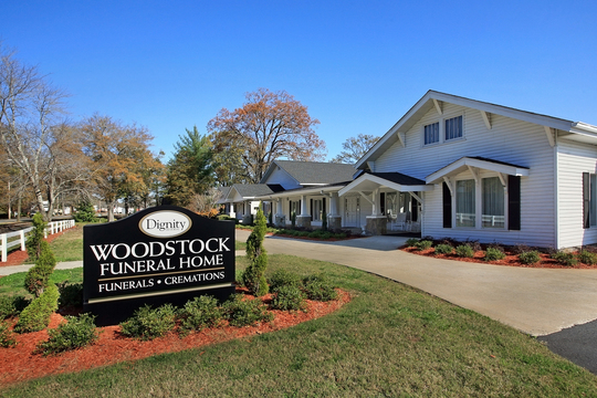 Funeral Services at Woodstock Funeral Home in Woodstock, Georgia | FuneralHomes.fyi Woodstock Funeral Home Woodstock Georgia