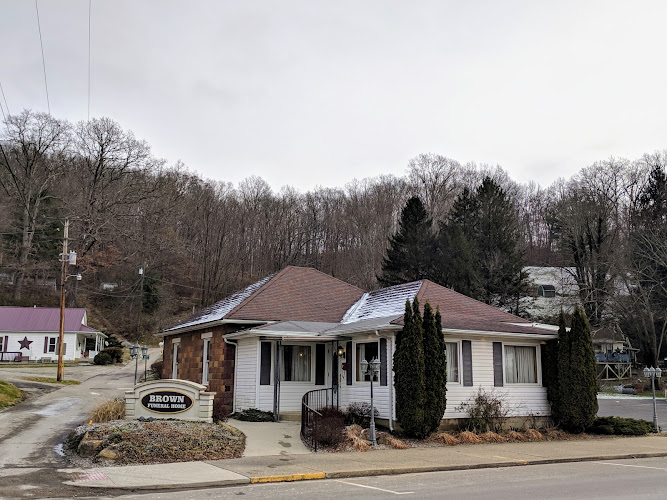 Funeral Services at Brown Funeral Home in Murray City, Ohio | FuneralHomes.fyi Brown Funeral Home Murray City Ohio