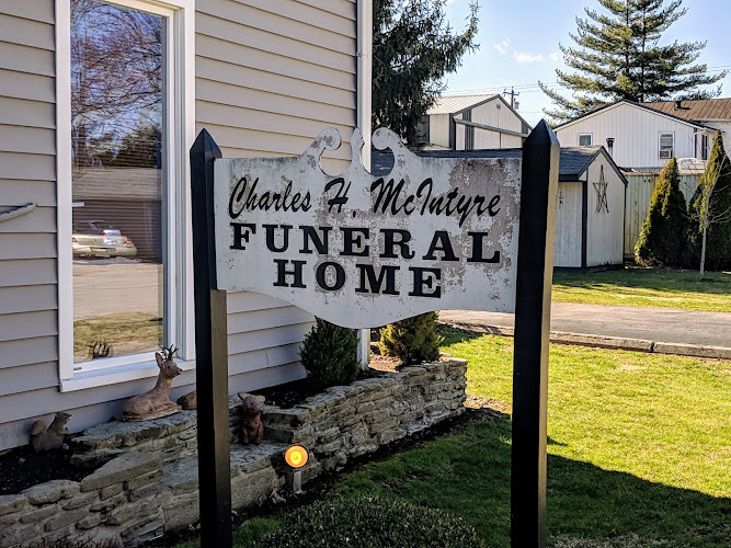 Charles McIntyre Funeral Home Felicity Ohio
