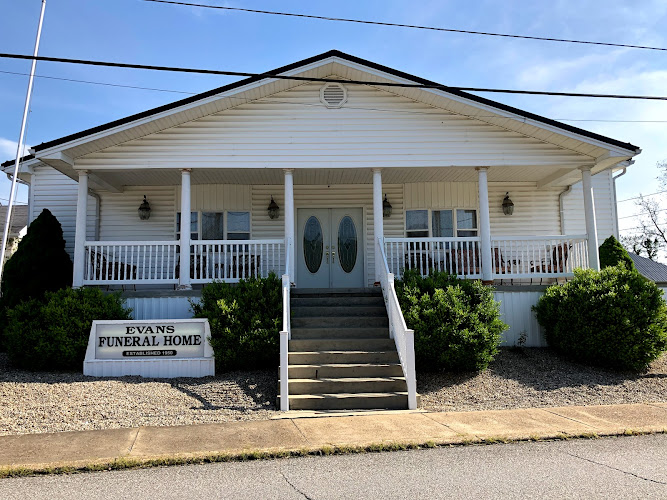 Funeral Services at Evans Funeral Home Inc in Raceland, Kentucky | FuneralHomes.fyi Evans Funeral Home Inc Raceland Kentucky