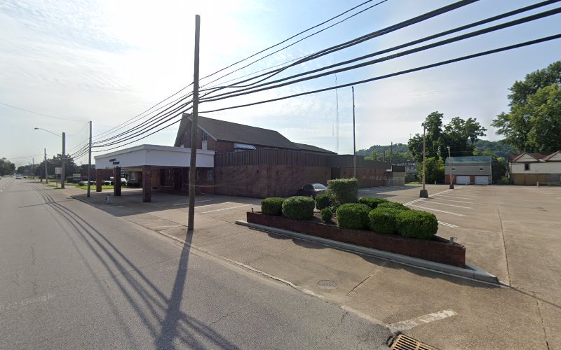 Davis Jr Frederick L Huntington West Virginia