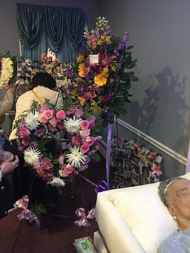 Borinquen Memorial Funeral Home Brooklyn New York
