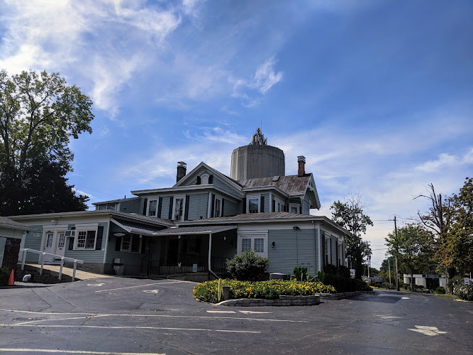 Funeral Services at TP White & Sons Funeral Home in Cincinnati, Ohio | FuneralHomes.fyi TP White & Sons Funeral Home Cincinnati Ohio