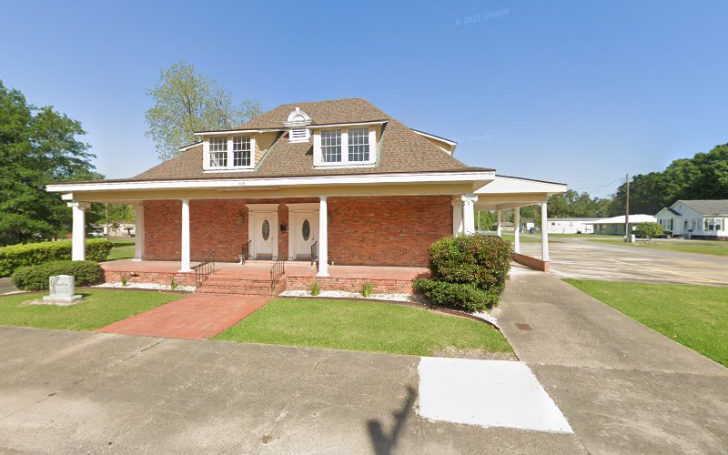 Funeral Services at C M Butler Funeral Home in Abbeville, Louisiana | FuneralHomes.fyi C M Butler Funeral Home Abbeville Louisiana