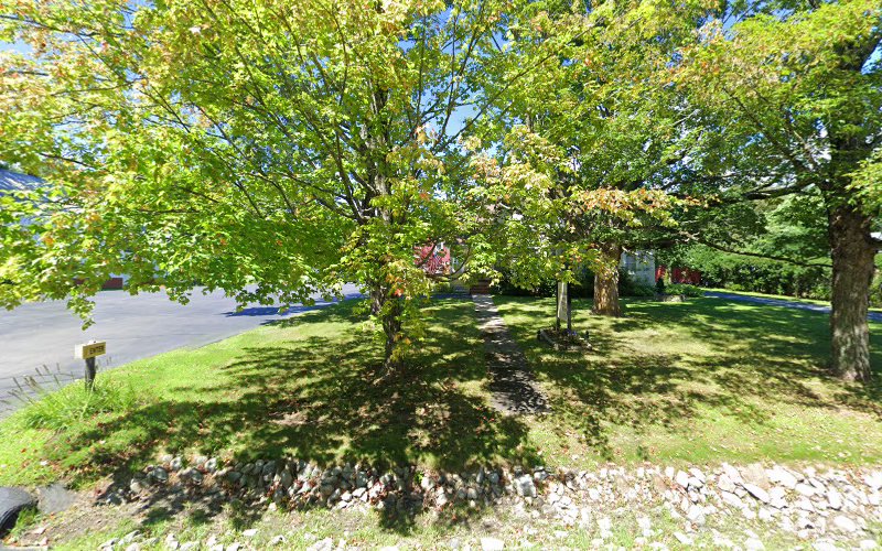 Funeral Services at Autumn Green Funeral Home in Alfred, Maine | FuneralHomes.fyi Autumn Green Funeral Home Alfred Maine