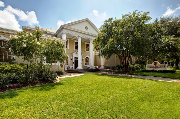 Funeral Services at Hixson Brothers Funeral Homes in Alexandria, Louisiana | FuneralHomes.fyi Hixson Brothers Funeral Homes Alexandria Louisiana