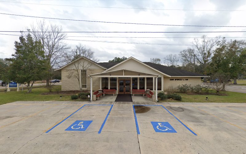 Funeral Services at Harry Mc Kneely & Son Funeral in Ponchatoula, Louisiana | FuneralHomes.fyi Harry Mc Kneely & Son Funeral Ponchatoula Louisiana