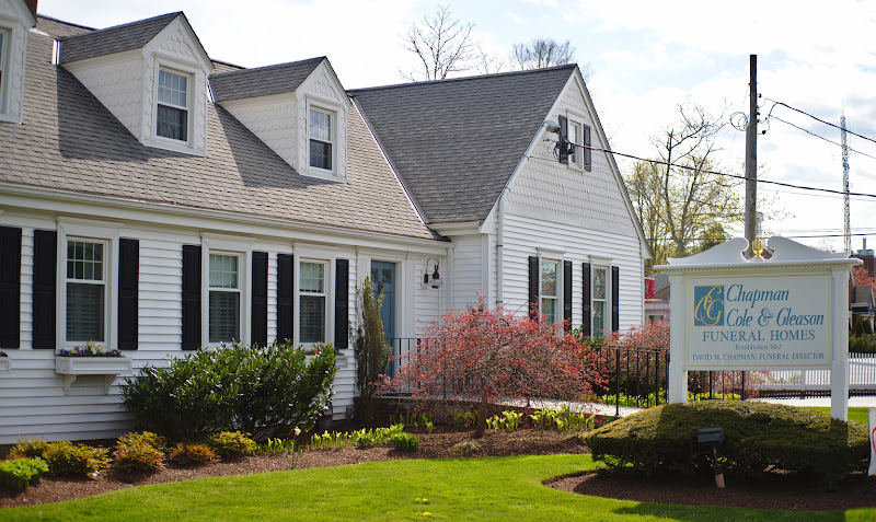Funeral Services at Chapman Funerals & Cremations in Falmouth, Massachusetts | FuneralHomes.fyi Chapman Funerals & Cremations Falmouth Massachusetts