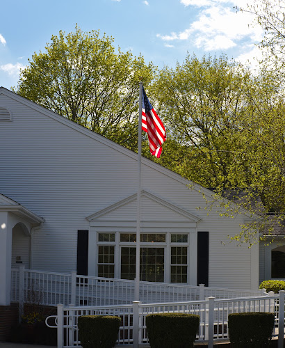 Funeral Services at Chapman Funerals & Cremations in Wareham, Massachusetts | FuneralHomes.fyi Chapman Funerals & Cremations Wareham Massachusetts