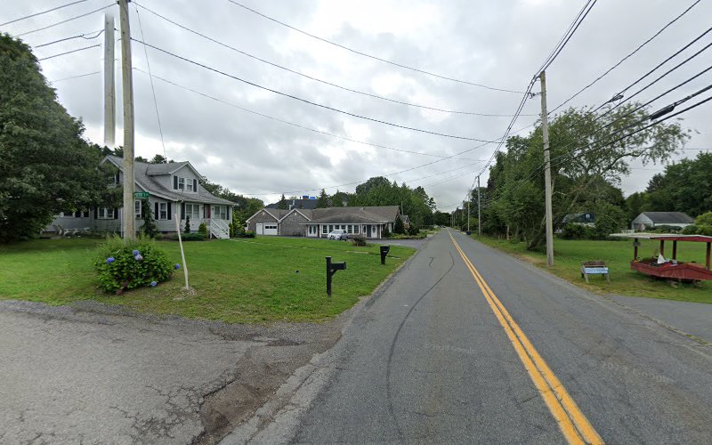 Funeral Services at Potter Funeral Home in Westport, Massachusetts | FuneralHomes.fyi Potter Funeral Home Westport Massachusetts