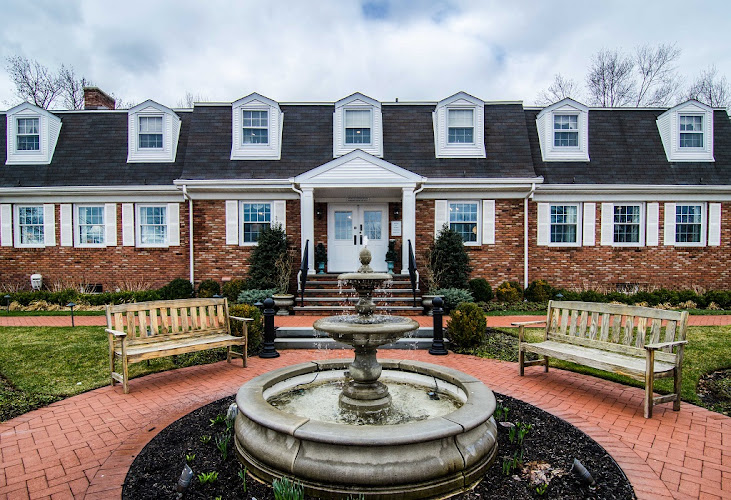 Funeral Services at Vander Plaat-Vermeulen Memorial Home in Franklin Lakes, New Jersey | FuneralHomes.fyi Vander Plaat-Vermeulen Memorial Home Franklin Lakes New Jersey