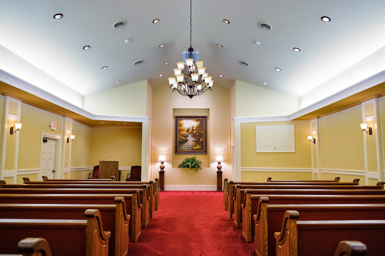 Funeral Services at Garrett Funeral Home in Damascus, Virginia | FuneralHomes.fyi Garrett Funeral Home Damascus Virginia