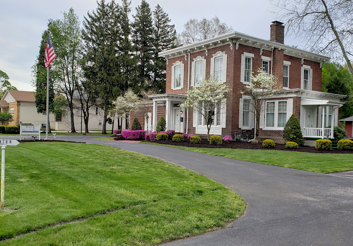 Potti & Marc F. Burr Funeral Homes of Painesville Painesville Ohio