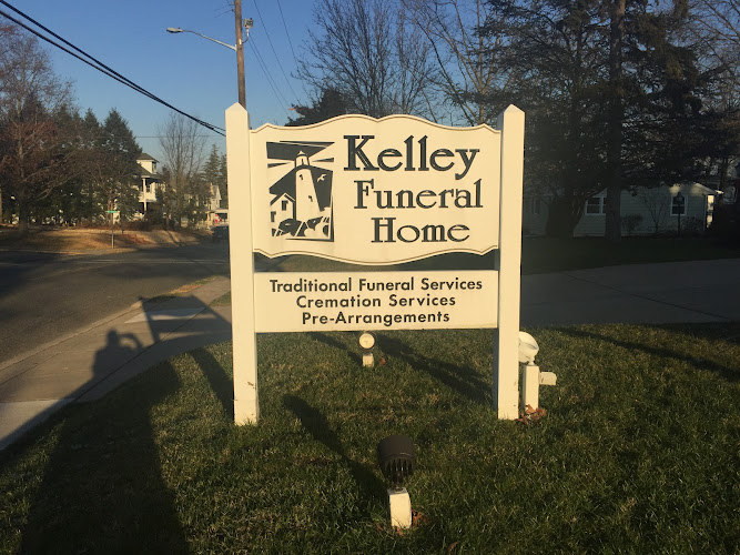 Funeral Services at Kelley Funeral Home in Pitman, New Jersey | FuneralHomes.fyi Kelley Funeral Home Pitman New Jersey