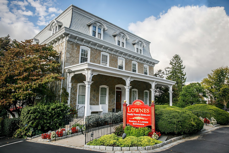 Lownes Family Funeral Home Lafayette Hill Pennsylvania