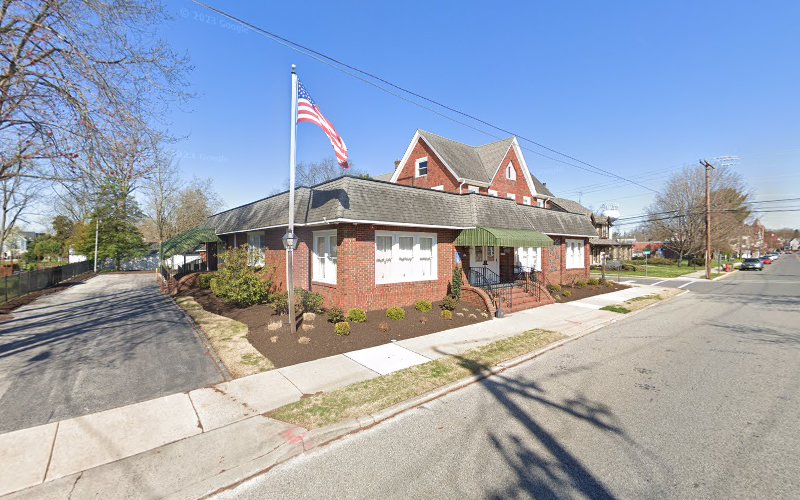 Funeral Services at H.T. Layton Funeral Home in Woodstown, New Jersey | FuneralHomes.fyi H.T. Layton Funeral Home Woodstown New Jersey