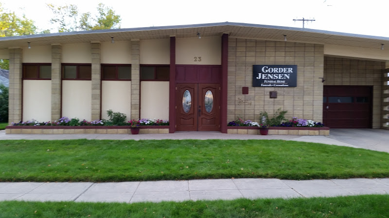 Funeral Services at Frontier Funeral Home in Choteau, Montana | FuneralHomes.fyi Frontier Funeral Home Choteau Montana