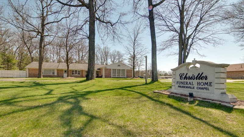 Christler Funeral Home: Prudenville Chapel Prudenville Michigan