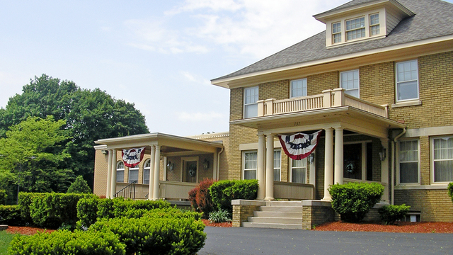 Wm. R. Chase & Son Funeral Home Port Dickinson New York